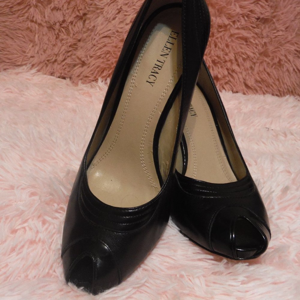 Ellen Tracy Peep Toe Heel